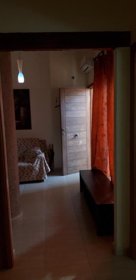 The Beach Is Close But Quiet And Not Noisy Casa Reformada Cerca De La Playa 산페드로델피나타르 외부 사진