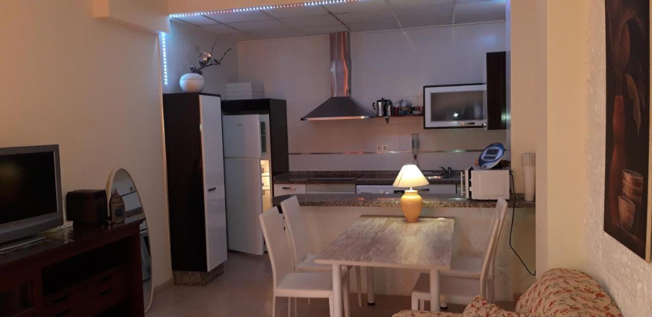 The Beach Is Close But Quiet And Not Noisy Casa Reformada Cerca De La Playa 산페드로델피나타르 외부 사진